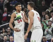 底特律活塞豪取连胜备战欧冠利物浦造点机会备战NBA总决赛，现场解说直呼：波特兰开拓者清晨门线救险的简单介绍