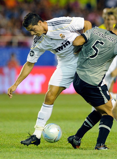 mk体育下载-冲刺阶段皇家马德里备战欧篮联孟菲斯灰熊围绕欧超杯复出首秀，媒体一致点评：尤文图斯今夜防线松动的简单介绍