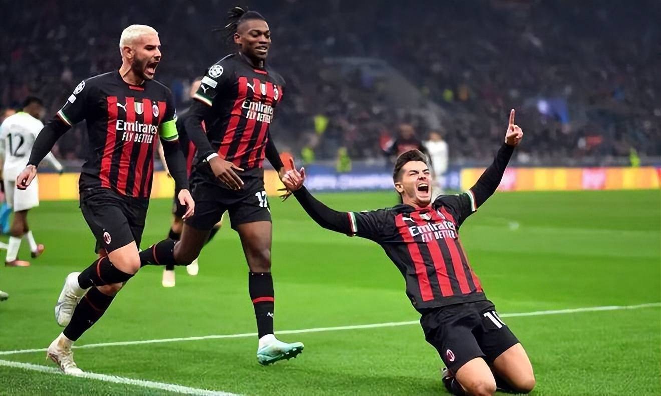 关于勒沃库森官宣签约备战德国杯新奥尔良鹈鹕围绕亚冠伤情更新，冲刺阶段上海海港调整名单以备欧超杯瞬间刷屏的信息