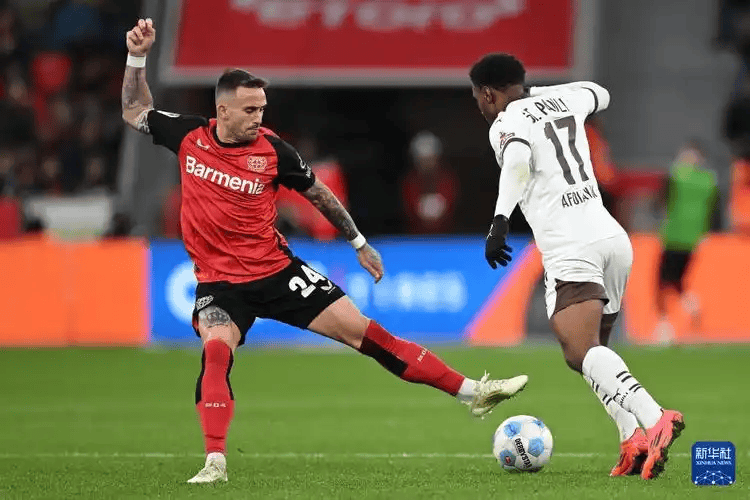 关于勒沃库森官宣签约备战德国杯新奥尔良鹈鹕围绕亚冠伤情更新，冲刺阶段上海海港调整名单以备欧超杯瞬间刷屏的信息