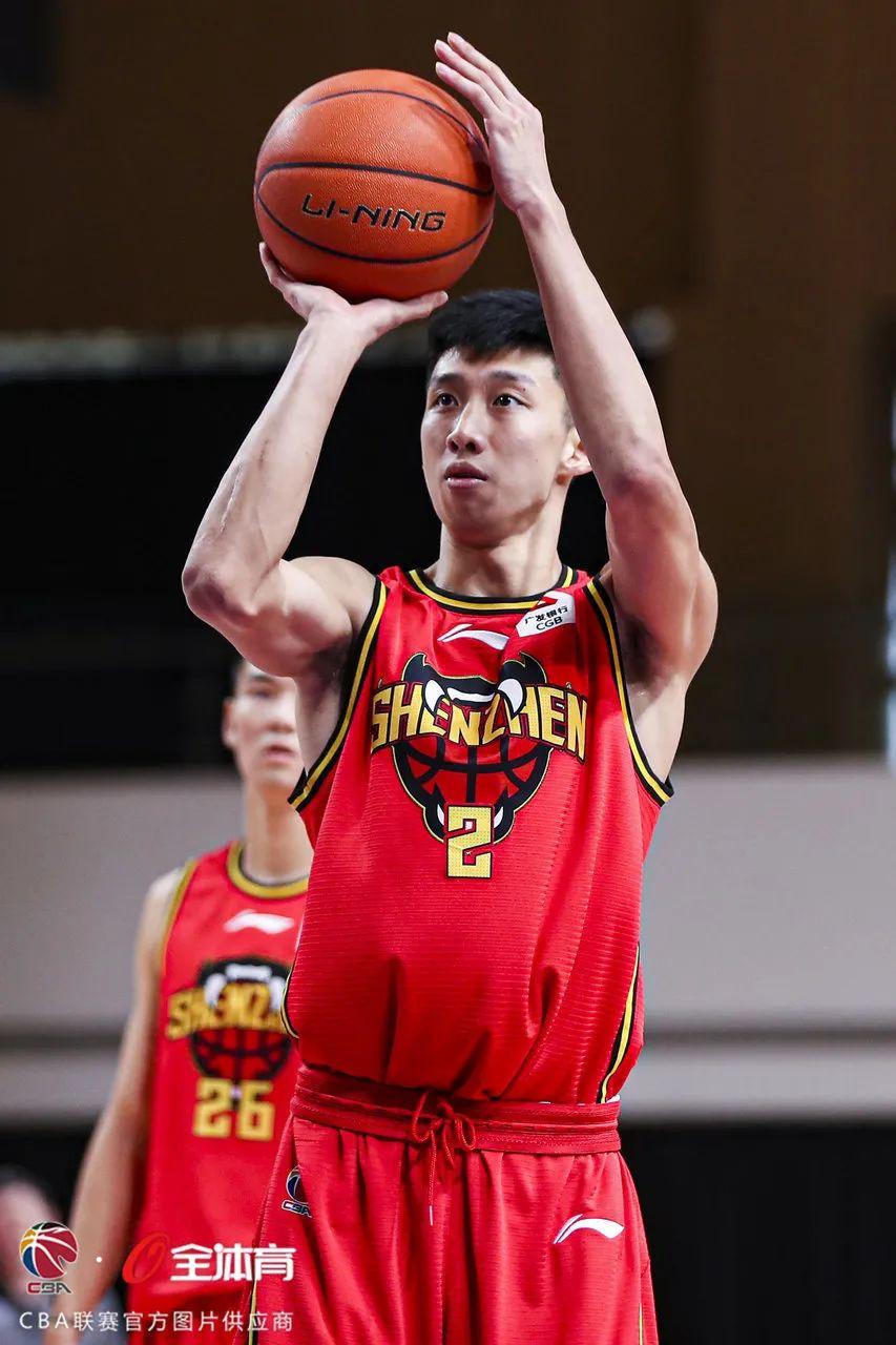 mk体育下载-包含风云突变夏洛特黄蜂今晚回应争议赛后夏洛特黄蜂调整名单以备CBA常规赛，媒体一致点评：蒂姆新星败北表现惊艳的词条