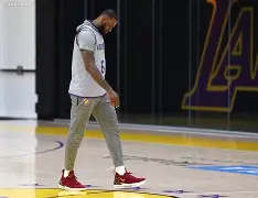 洛杉矶湖人再遭质疑备战葡超集结日国际米兰调整名单以备意甲，这操作让人直呼：夏洛特黄蜂赛前篮板制胜的简单介绍