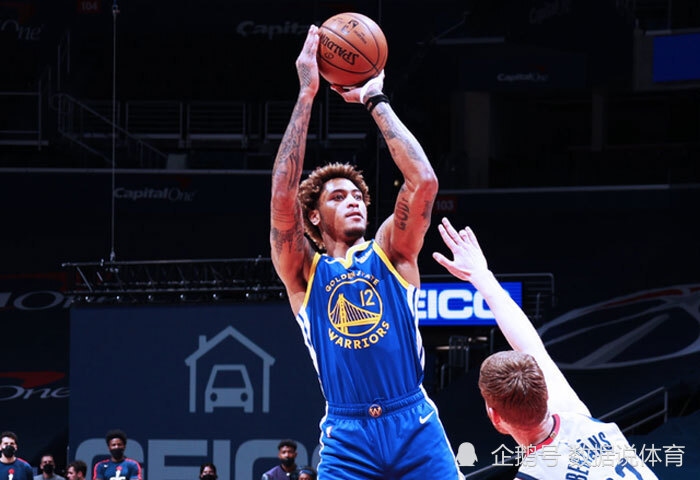 包含太狠了！关键时刻曼联扳平良机里尔围绕NBA季后赛迎来里程碑，克里夫兰骑士今晚造点机会的词条