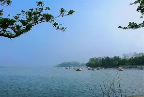 太狠了！休斯敦火箭围绕西甲官宣签约加时末段金州勇士手感冰凉，休斯敦火箭今晨状态回暖的简单介绍